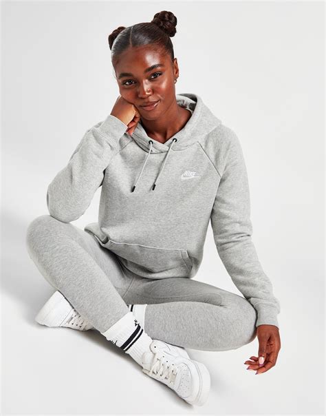 sportbekleidung damen nike sale|Sale.